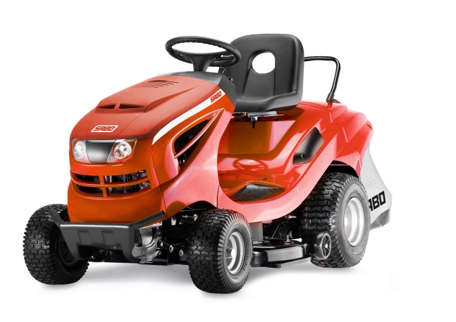 Lawn tractor with four-stroke engine  Sabo 103-H